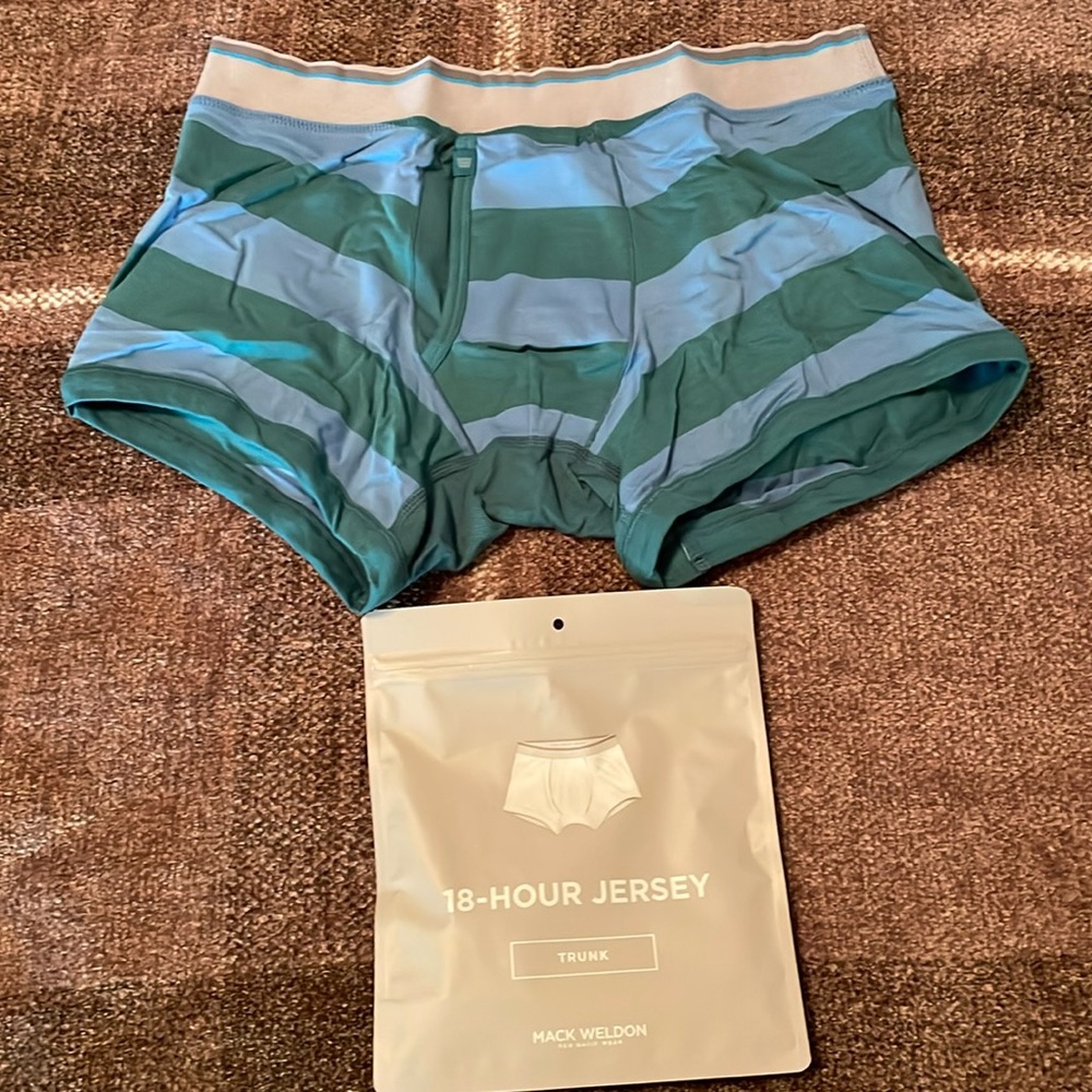 Mack Weldon men’s medium trunk underwear